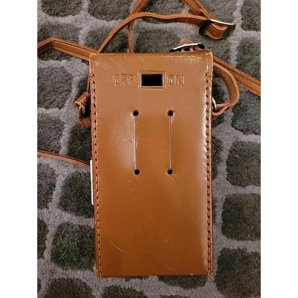 KAKO Vintage Leather Camera Flash Case With Strap